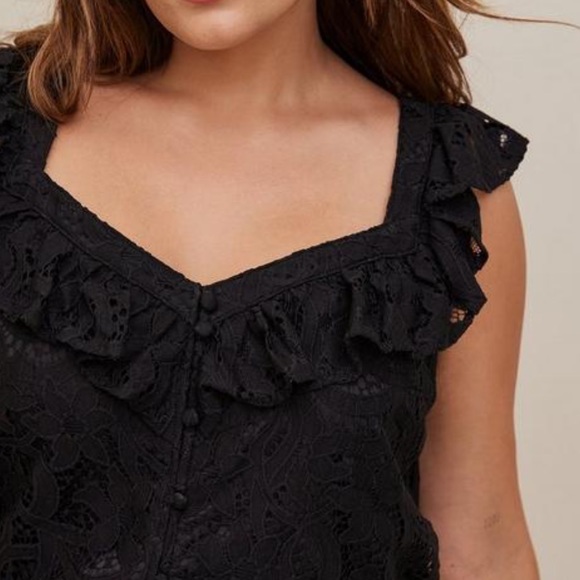 Short Sleeve Ruffle Lace Top - Picture 6 of 7